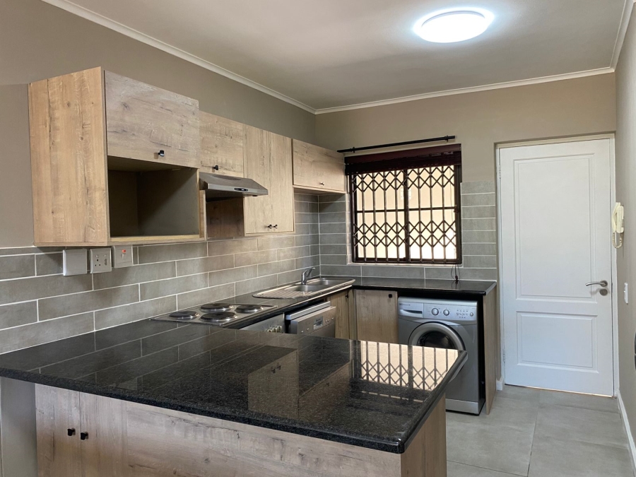 To Let 2 Bedroom Property for Rent in Rondebosch Western Cape